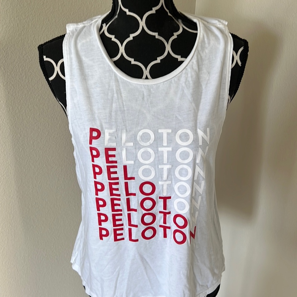 Peloton tank top medium